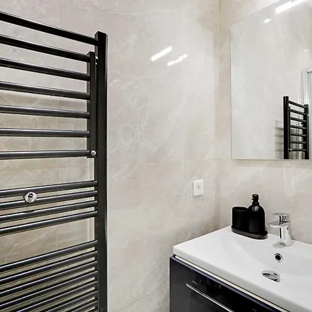 Chic With Garden -2br-6p- Grenelle * Paris
