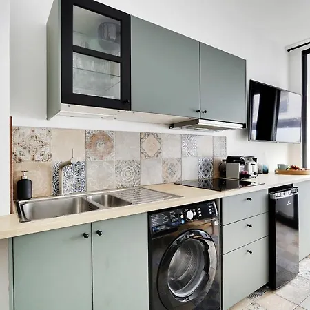 Apartment Chic With Garden -2br-6p- Grenelle Paris